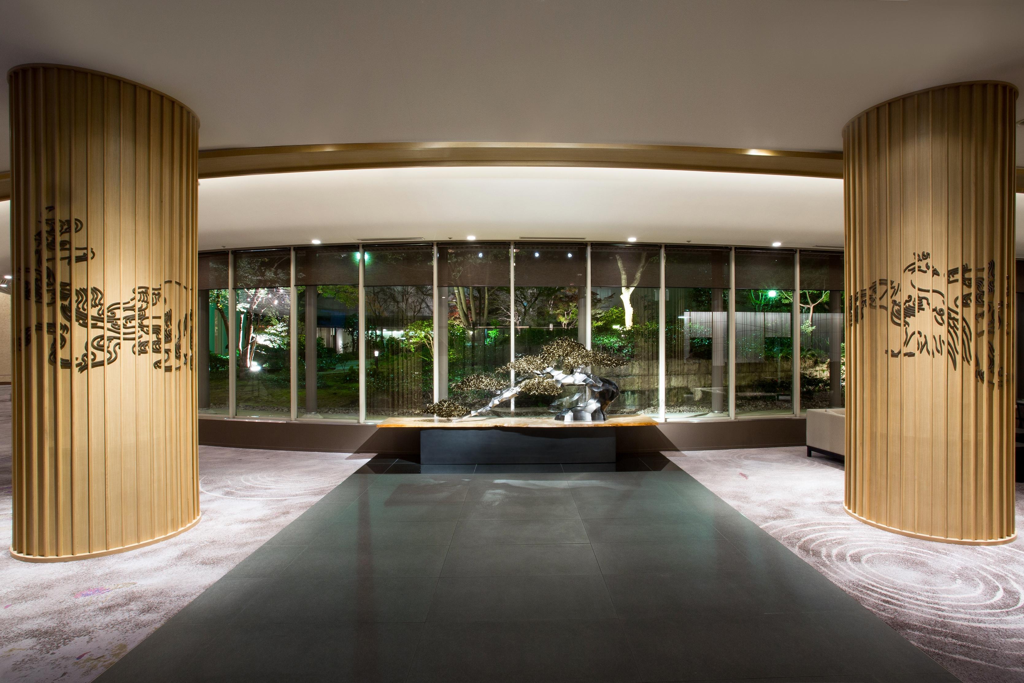 The Prince Kyoto Takaragaike, Autograph Collection Bagian luar foto